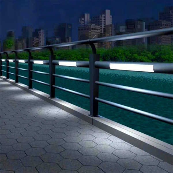 燈光（guāng）護欄